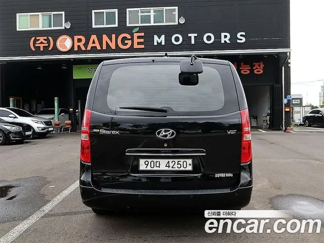 Hyundai Starex 2019 thumb 4