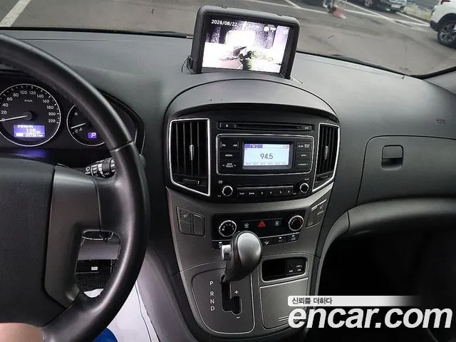 Hyundai Starex 2019 thumb 9