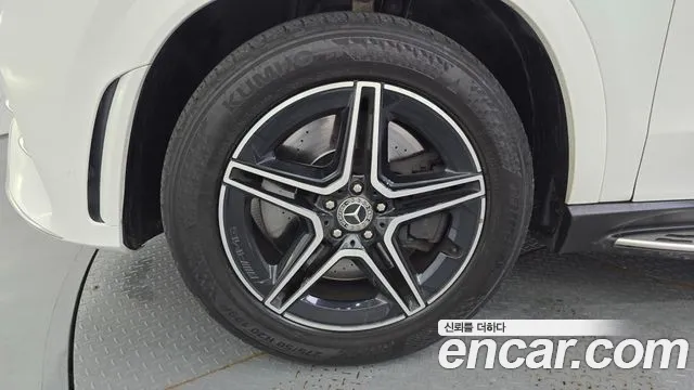 Mercedes-Benz GLE 2019 thumb 5