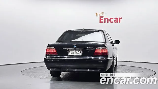 BMW 7 серии 2000 thumb 4