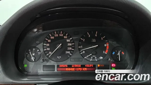 BMW 7 серии 2000 thumb 8