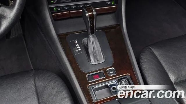 BMW 7 серии 2000 thumb 9