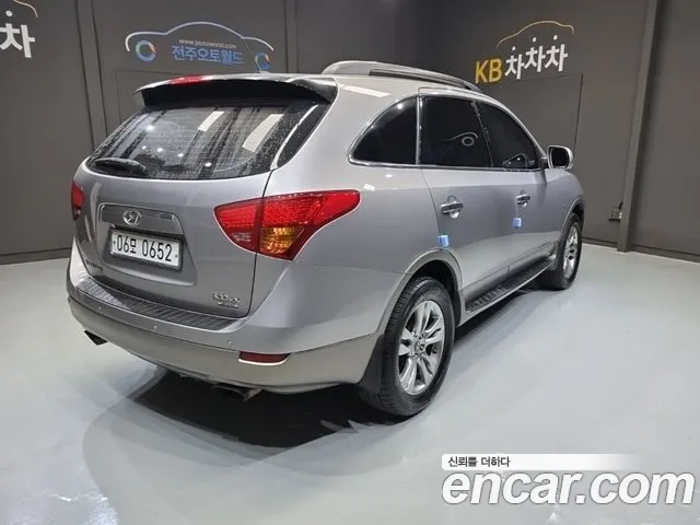 Hyundai Veracruz 2010 thumb 6