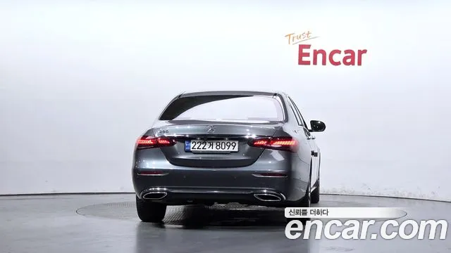 Mercedes-Benz E-Класс 2021 thumb 4