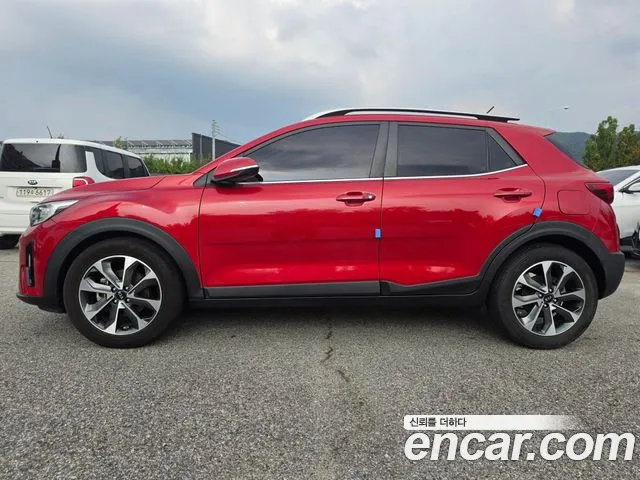 Kia Stonic 2017 thumb 2