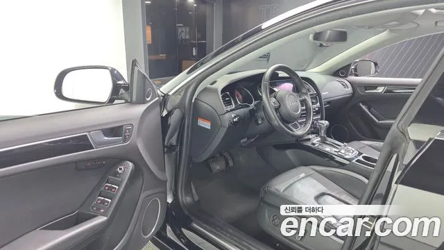 Audi A5 2015 thumb 10