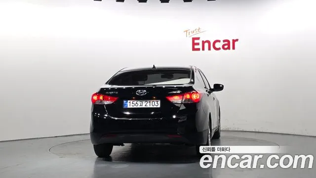 Hyundai Avante 2012 thumb 4