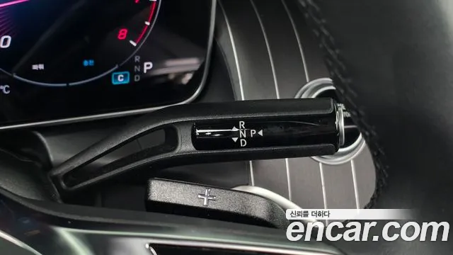 Mercedes-Benz GLC 2024 thumb 9