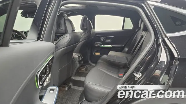 Mercedes-Benz GLC 2024 thumb 12