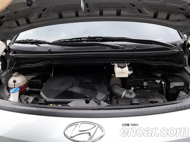 Hyundai Staria 2022 thumb 6