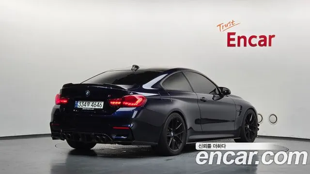 BMW M4 2017 thumb 2