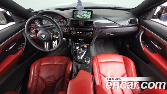 BMW M4 2017 thumb 7