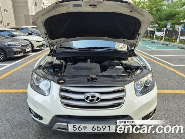 Hyundai Santa Fe 2011 thumb 8