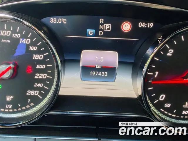 Mercedes-Benz E-Класс 2018 thumb 8