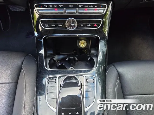 Mercedes-Benz E-Класс 2018 thumb 9