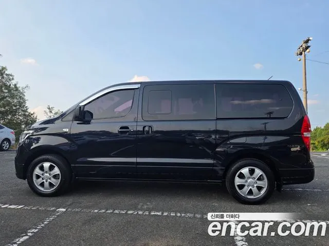 Hyundai Starex 2019 thumb 4