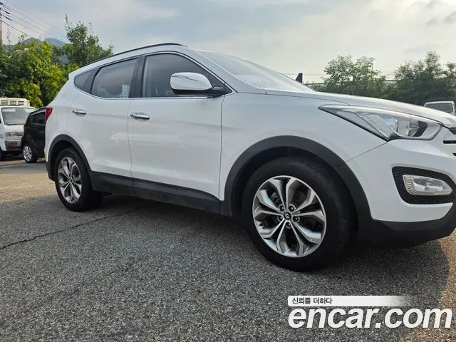 Hyundai Santa Fe 2014 thumb 3