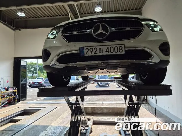 Mercedes-Benz GLC 2025 thumb 5