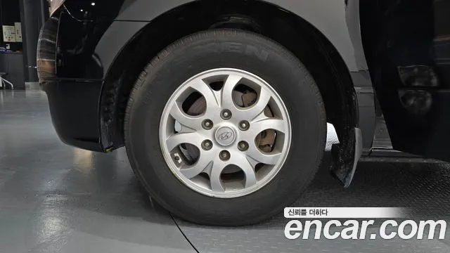 Hyundai Starex 2013 thumb 5