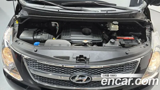 Hyundai Starex 2013 thumb 6