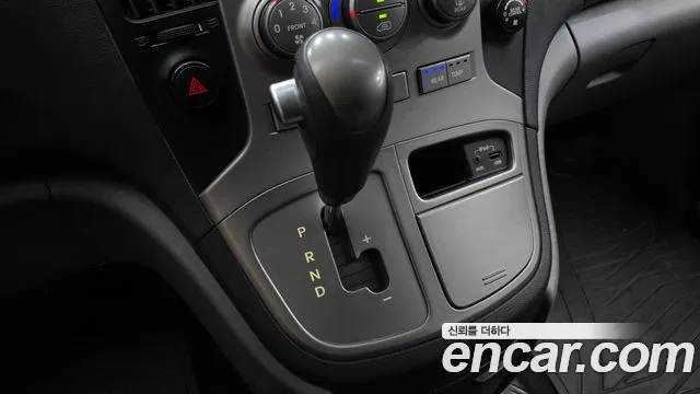 Hyundai Starex 2013 thumb 9