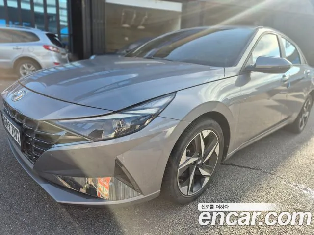 Hyundai Avante 2020 1