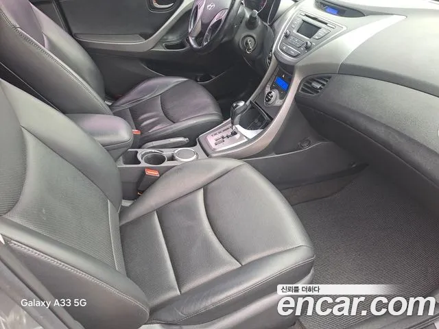 Hyundai Avante 2013 thumb 7