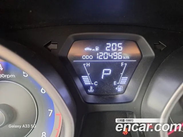 Hyundai Avante 2013 thumb 8
