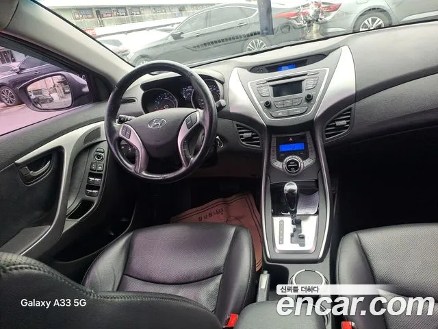 Hyundai Avante 2013 thumb 9