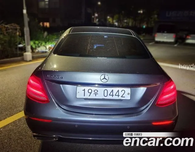 Mercedes-Benz E-Класс 2016 thumb 4