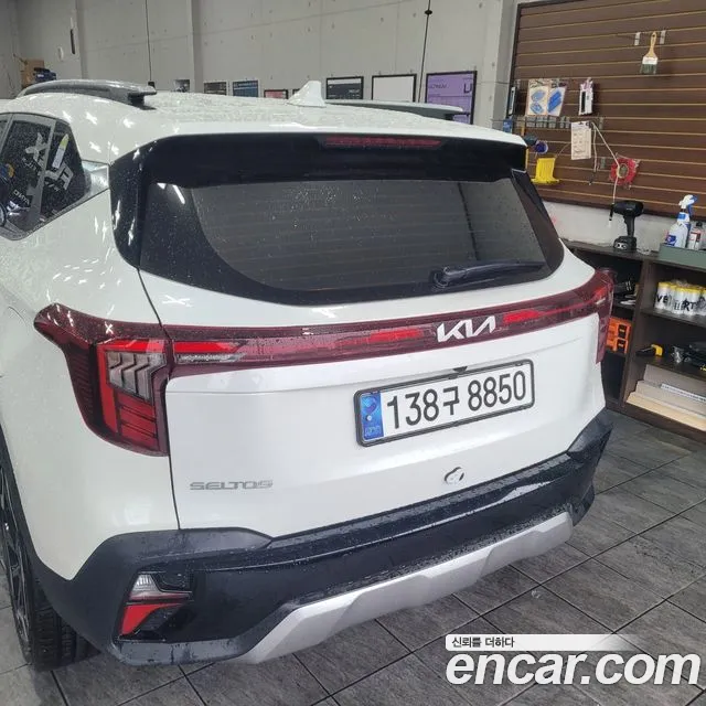 Kia Seltos 2024 thumb 4