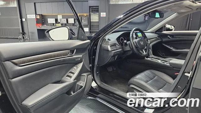 Honda Accord 2021 thumb 9