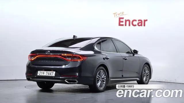 Hyundai Grandeur 2017 thumb 2