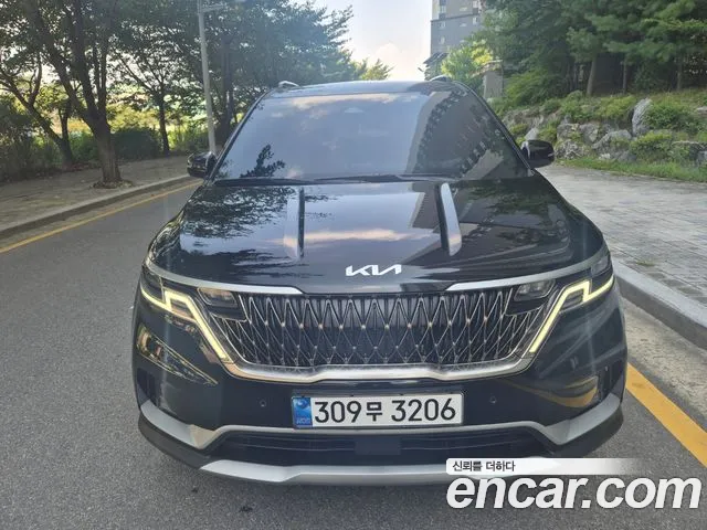 Kia Carnival 2022 thumb 11