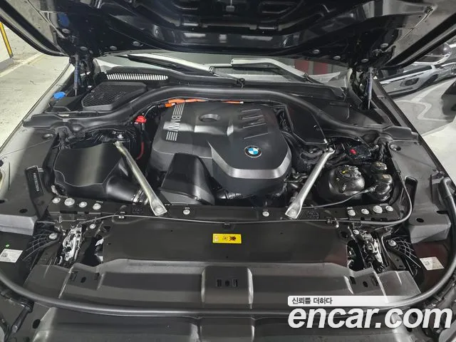 BMW 5 серии 2025 thumb 6