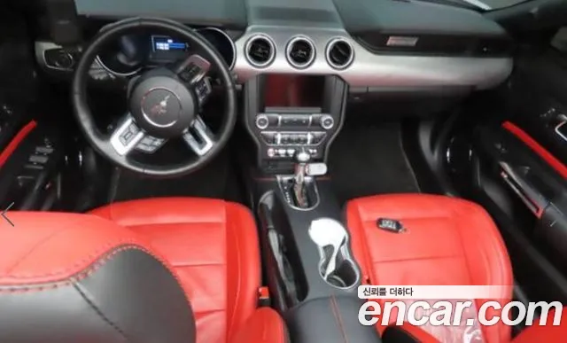 Ford Mustang Mach-E 2022 thumb 3