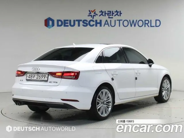 Audi A3 2018 thumb 2