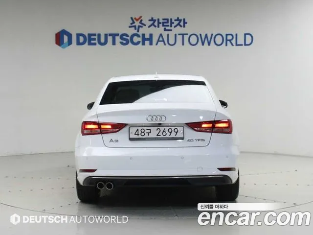 Audi A3 2018 thumb 4
