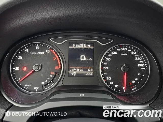 Audi A3 2018 thumb 8