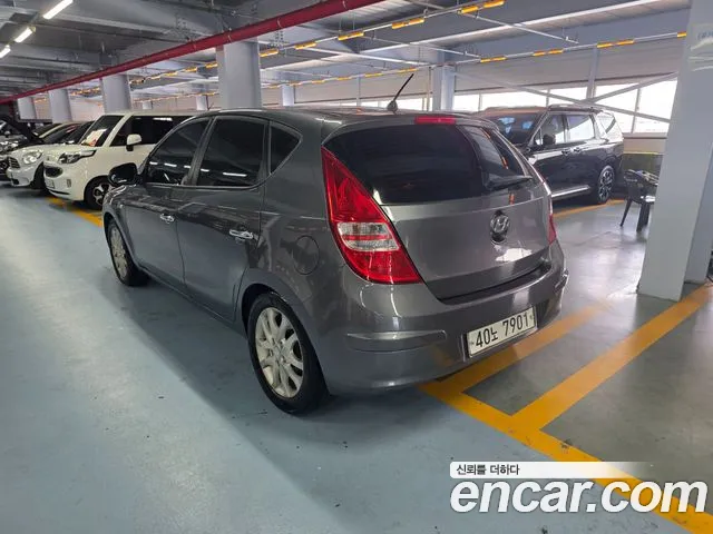 Hyundai i30 2008 thumb 6