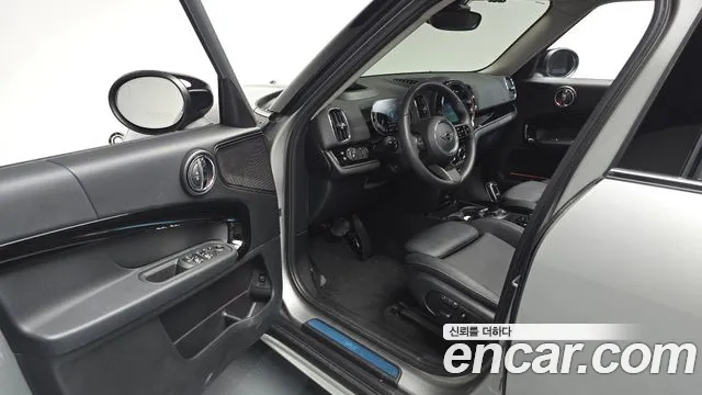 Mini Countryman 2023 thumb 9