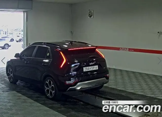 Kia Niro 2022 thumb 5