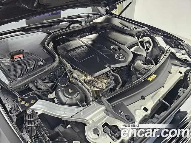Mercedes-Benz E-Класс 2019 thumb 6