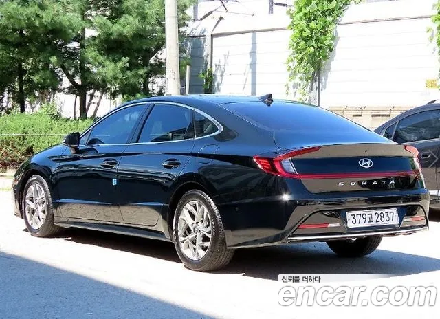 Hyundai Sonata 2022 thumb 3