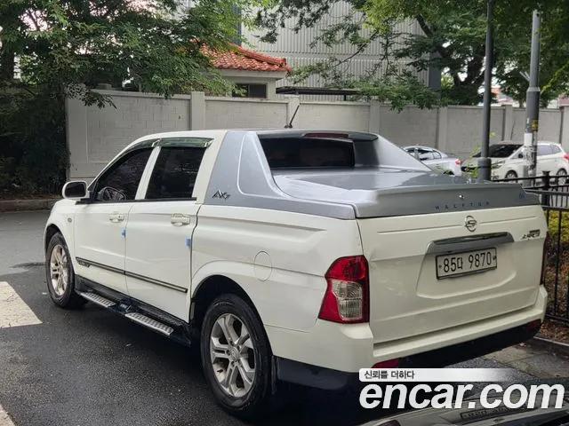 KG_Mobility_Ssangyong KORANDO 2013 thumb 4