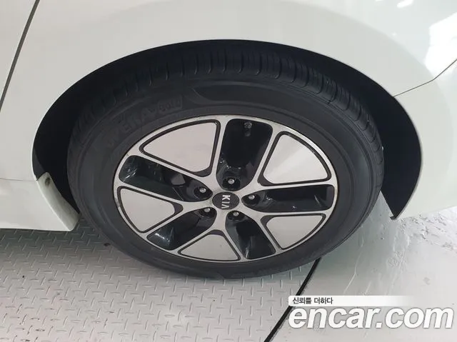 Kia K5 2013 thumb 5