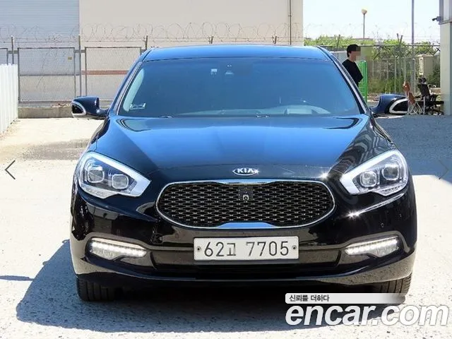 Kia K9 2015 thumb 2