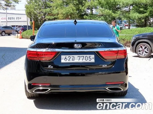 Kia K9 2015 thumb 4