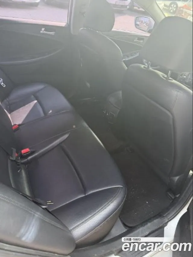 Hyundai Sonata 2014 thumb 9
