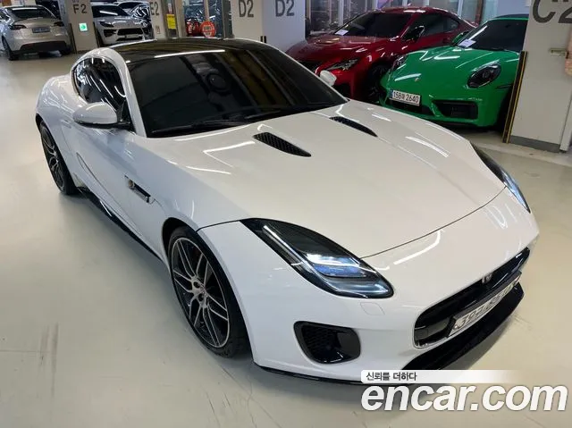 Jaguar F-Type 2018 thumb 3